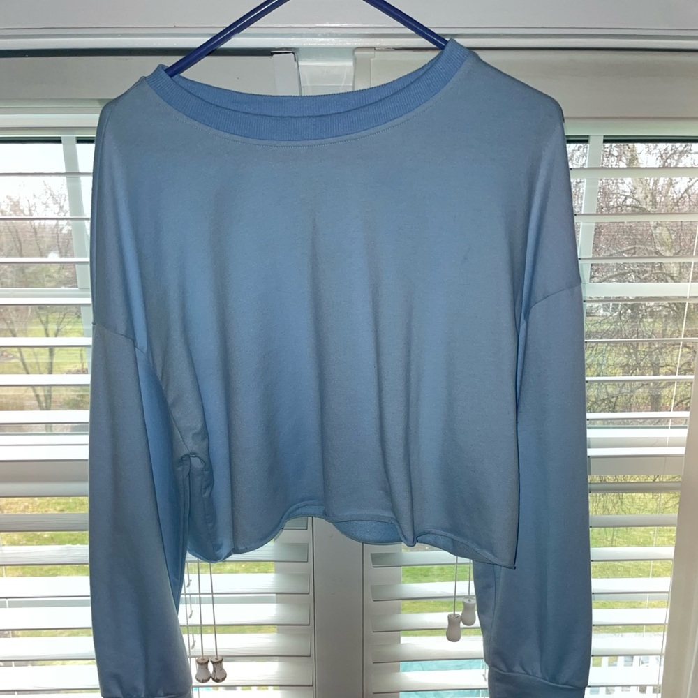 Light Blue Cropped Long Sleeve